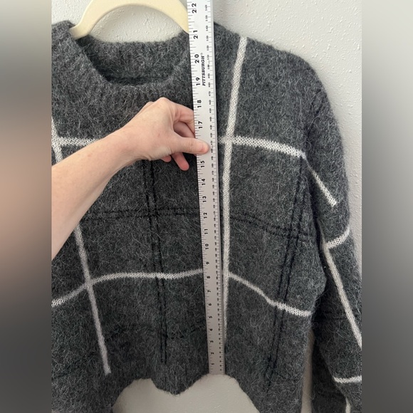 LITA by Ciara Nurture Manchester Plaid Funnel Neck Alpaca Blend Sweater size M - Picture 6 of 7